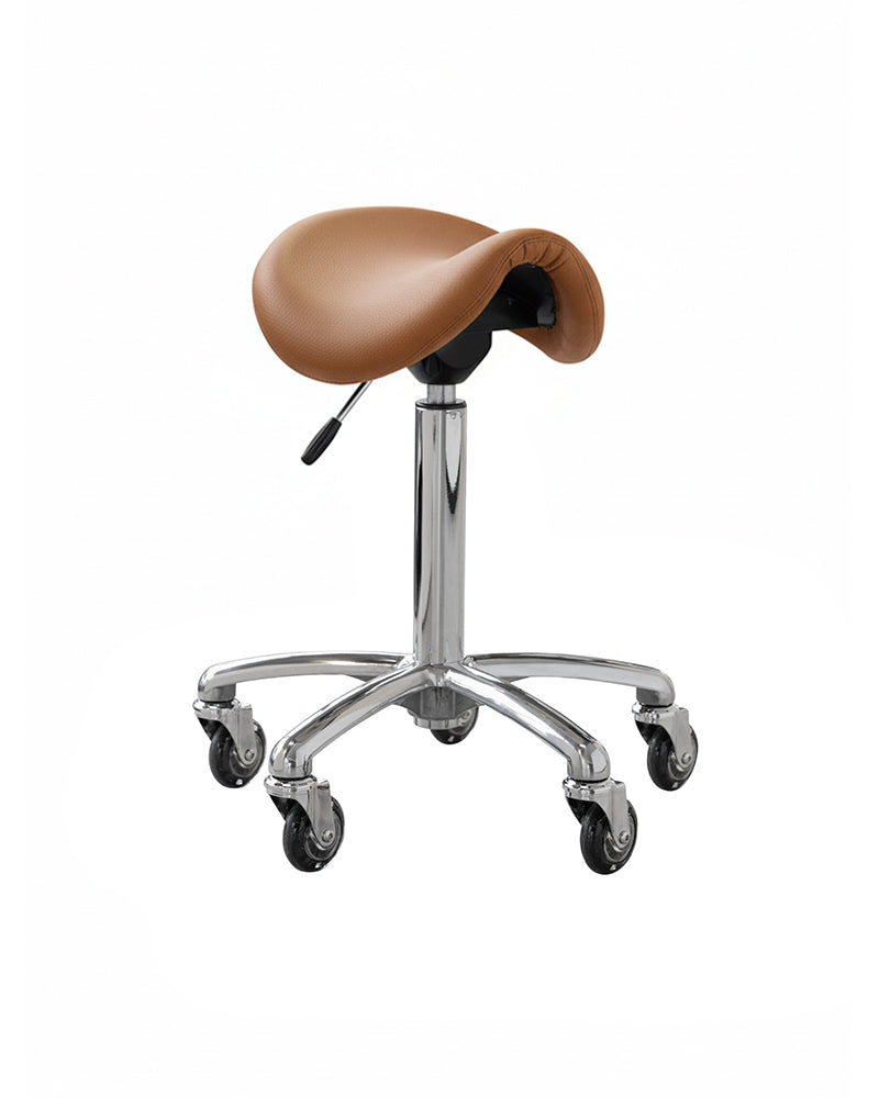 Stella - banqueta de sela em alumínio com capa castanha e rodas roller